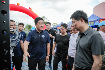 匠心筑夢不負(fù)青春 精技勤學(xué)砥礪前行--2021年珠海市職業(yè)教育活動周啟動儀式暨職教風(fēng)采展示活動舉行